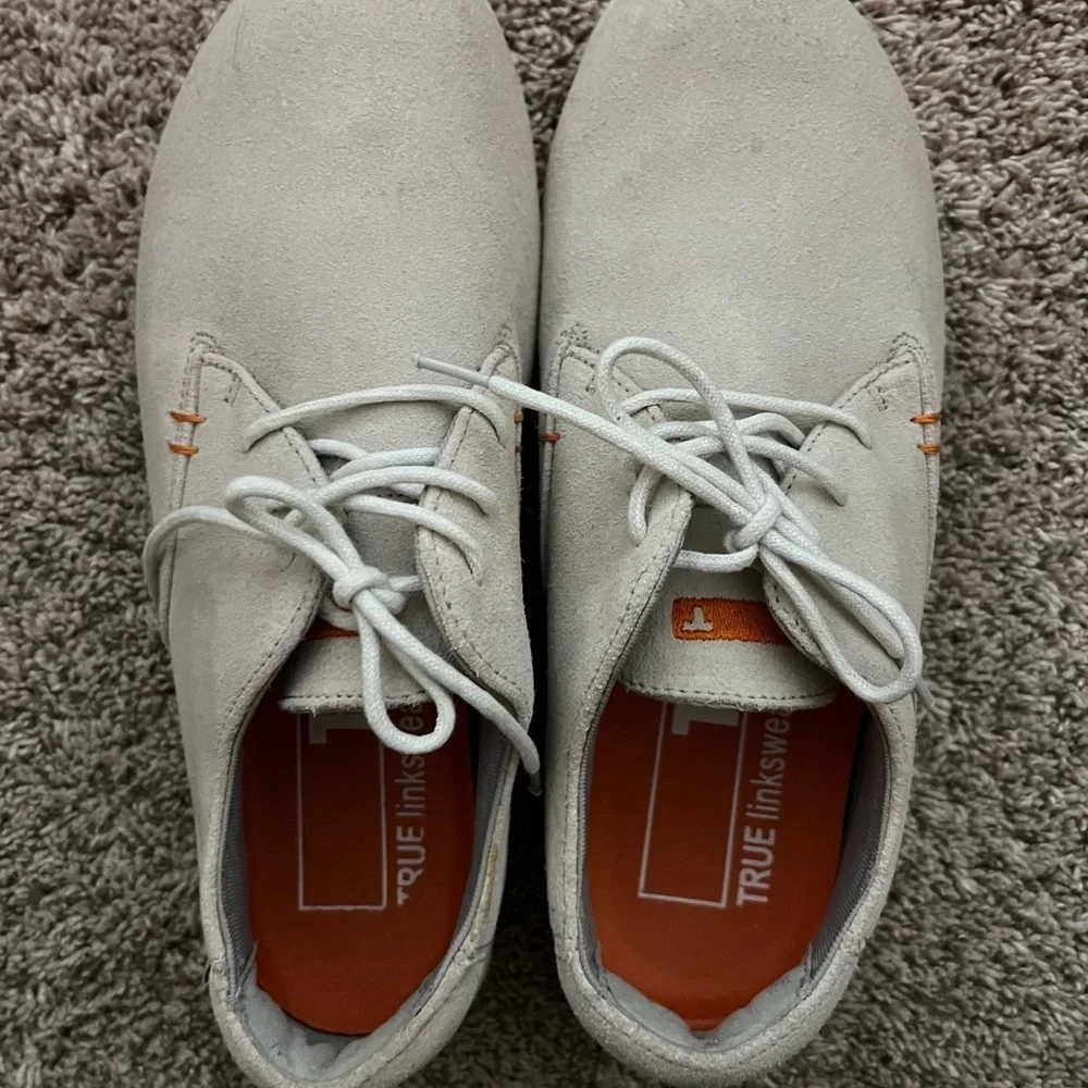True Linkswear Men's Cream Oxfords